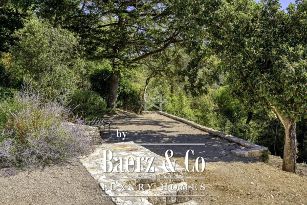 photo 10 Contemporary home within walking distance of the village