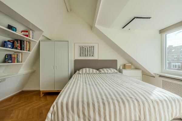 photo 30 Rubensstraat 74 2