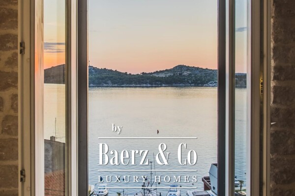 photo 26 Šibenik, old town - a historic palace from the 12th century