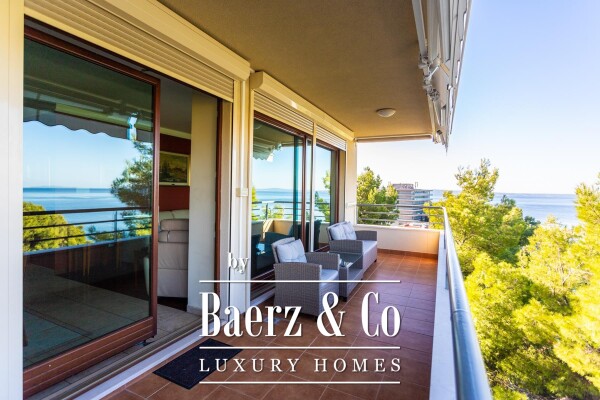 photo 2 Podstrana, luxurious apartment with panoramic sea view, first row to the see