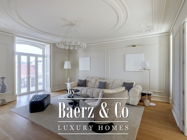 photo 2 5 bedroom luxury apartment with, balcony, six parking spaces and concierge service in the heart of Saldanha, Lisbon