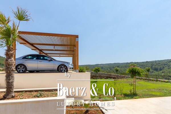 photo 9 Zastražišće, a unique property in the heart of Hvar