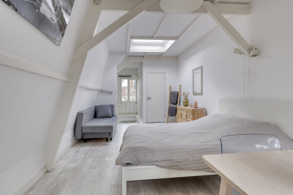 photo 24 Dwars Koornbrugsteeg 8