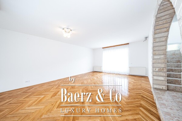 photo 2 Zagreb, Gračani, beautiful three-storey five-bedroom apartment with a garden, 278.66 m2