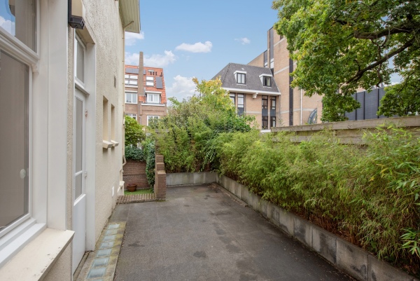 photo 26 Van Dorpstraat 4