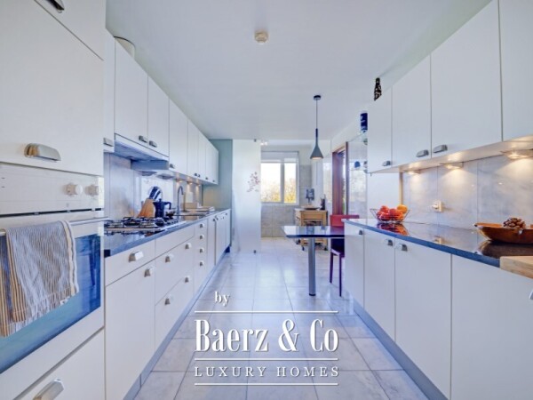 photo 9 3 bedroom flat with 2 suites and 3 parking spaces in Aviz, Porto