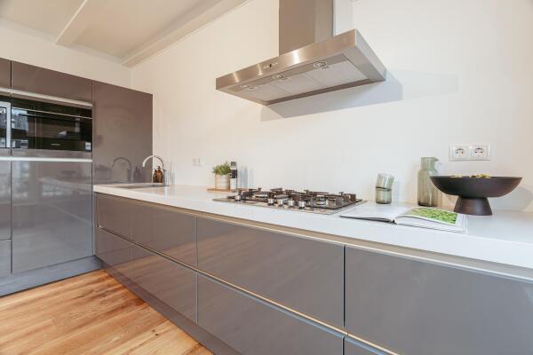 photo 16 Van Baerlestraat 17 3