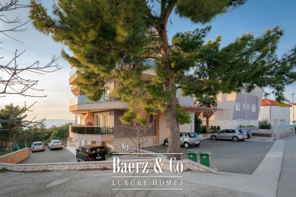 photo 29 Podstrana, luxury four bedroom apartment with a beautiful sea view and 2 garages