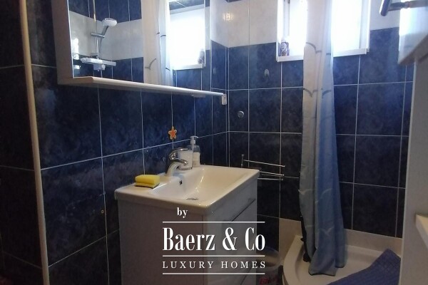 photo 11 Rab, Lopar, multi-purpose house with commercial and residential units in an attractive location