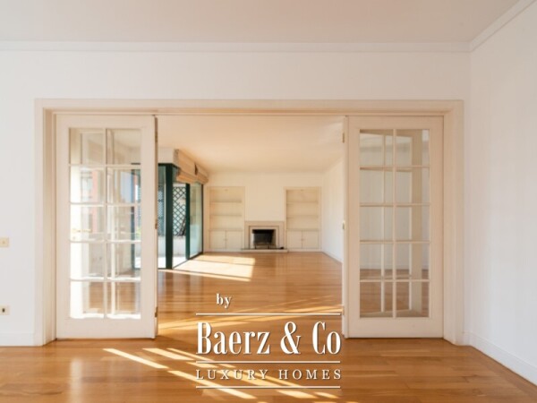 photo 5 3+2 bedroom apartment in a prestigious private condominium