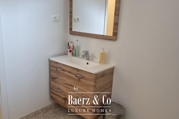 photo 18 Brač, Milna - semi-detached stone house with restaurant, first row to the sea