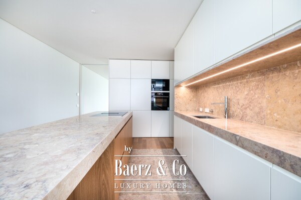 photo 24 4 bedroom villa with garden and parking in Alcântara, Lisbon