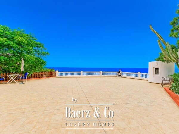 photo 24 Large villa by the sea in Candelaria