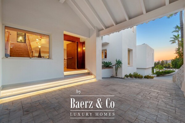 photo 13 Villa - Puerto Almendro - Benahavis - Ref: 8692