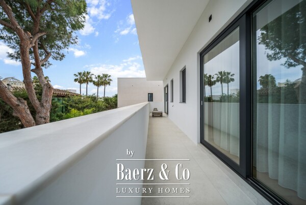 photo 18 Villa - Marbella East - Ref: 8693