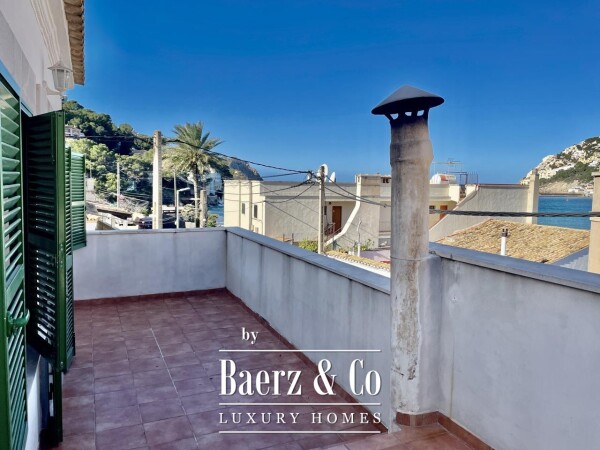 photo 9 Seasonal rental duplex with rooftop terrace and blue harbour views in Port d’Andratx