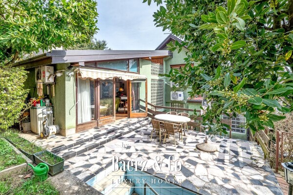 photo 2 Zagreb, Medveščak, Mallinova, house with panoramic views of the city, on a plot of 600 m²