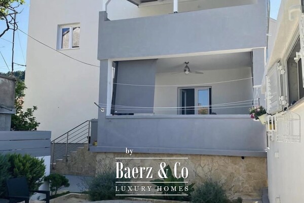 photo 8 Island of Ugljan, Preko, beautiful house with three apartments and sea view