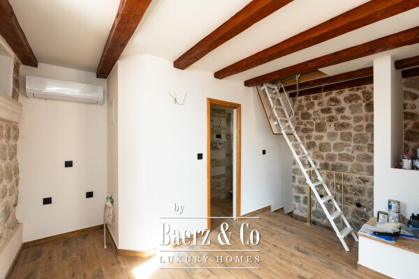 photo 3 Old Town of Dubrovnik, renovated stone house