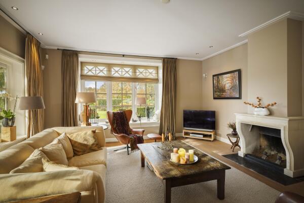 photo 11 Ehzerallee 8