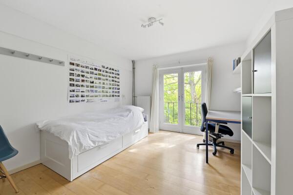 photo 40 Charlotte de Bourbonstraat 24