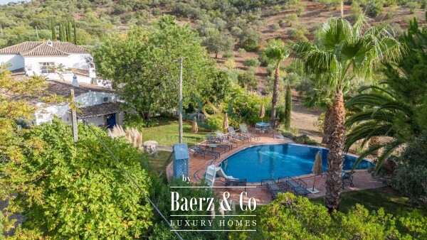photo 2 Beautiful luxury home in Querença, Countryside