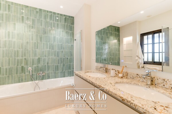 photo 29 Beautiful luxury home in Sotogrande, Sotogrande Alto - Zona D