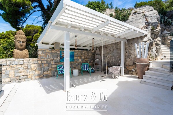 photo 13 Brela, unique stone villa with a panoramic view and a swimming pool