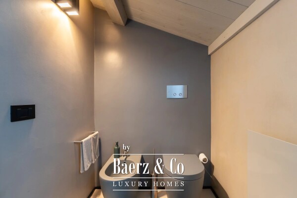 photo 32 Luxury Penthouse with Lake Views in Historic Arona