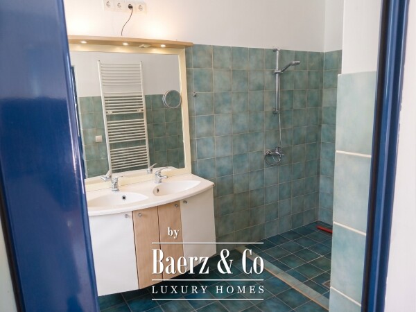 photo 17 Sea View Villa with Pool and Excellent Investment Potential – Keri Lake