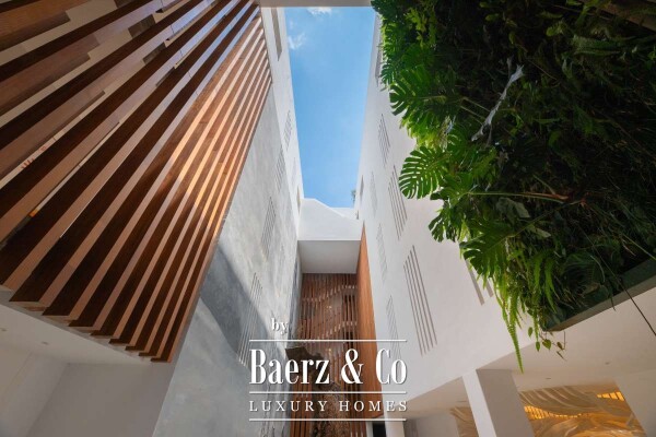 photo 23 Beautiful luxury home in Figueretas, Figueretas