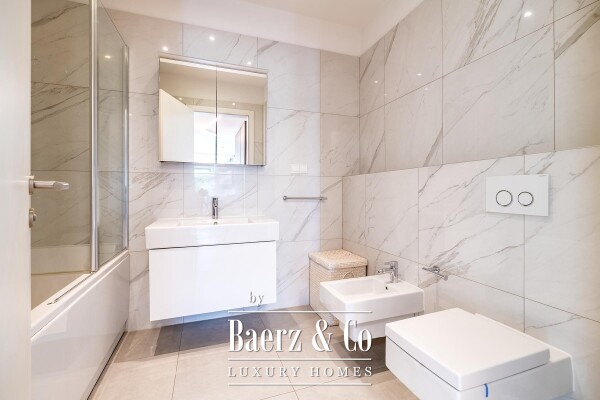 photo 10 Zagreb, Maksimir Beautiful Three-Bedroom Apartment with Open Views, Two Garage Parking Spaces