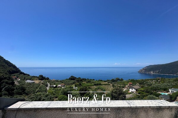 photo 7 Villa for sale 246 m²