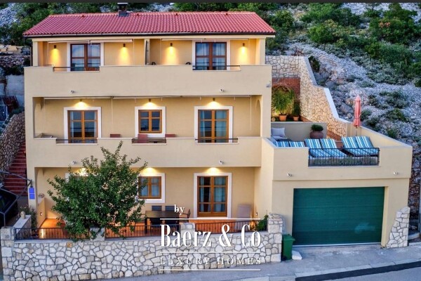 photo 2 Senj, House with four apartments and a swimming pool, 346 m²