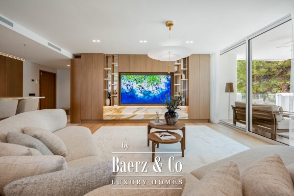 photo 2 Penthouse - Marbella East - Ref: 8738
