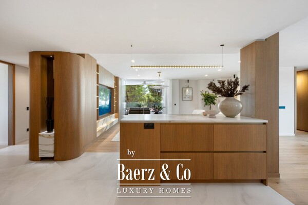 photo 8 Penthouse - Marbella East - Ref: 8738