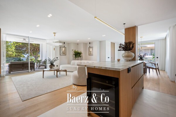photo 13 Penthouse - Marbella East - Ref: 8738