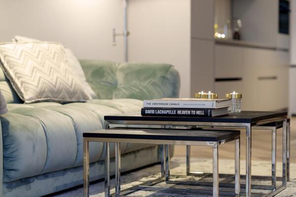 photo 29 Minervaplein 34 H
