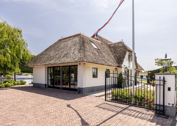 NIGTEVECHT