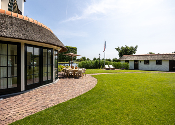 NIGTEVECHT